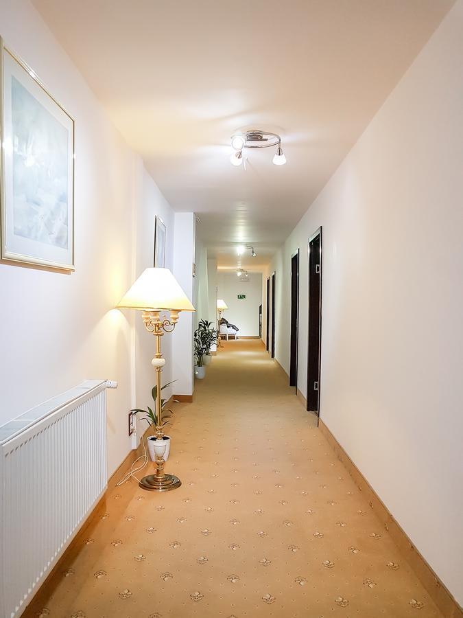 Cazare Fundeni Medlife Bucarest Extérieur photo