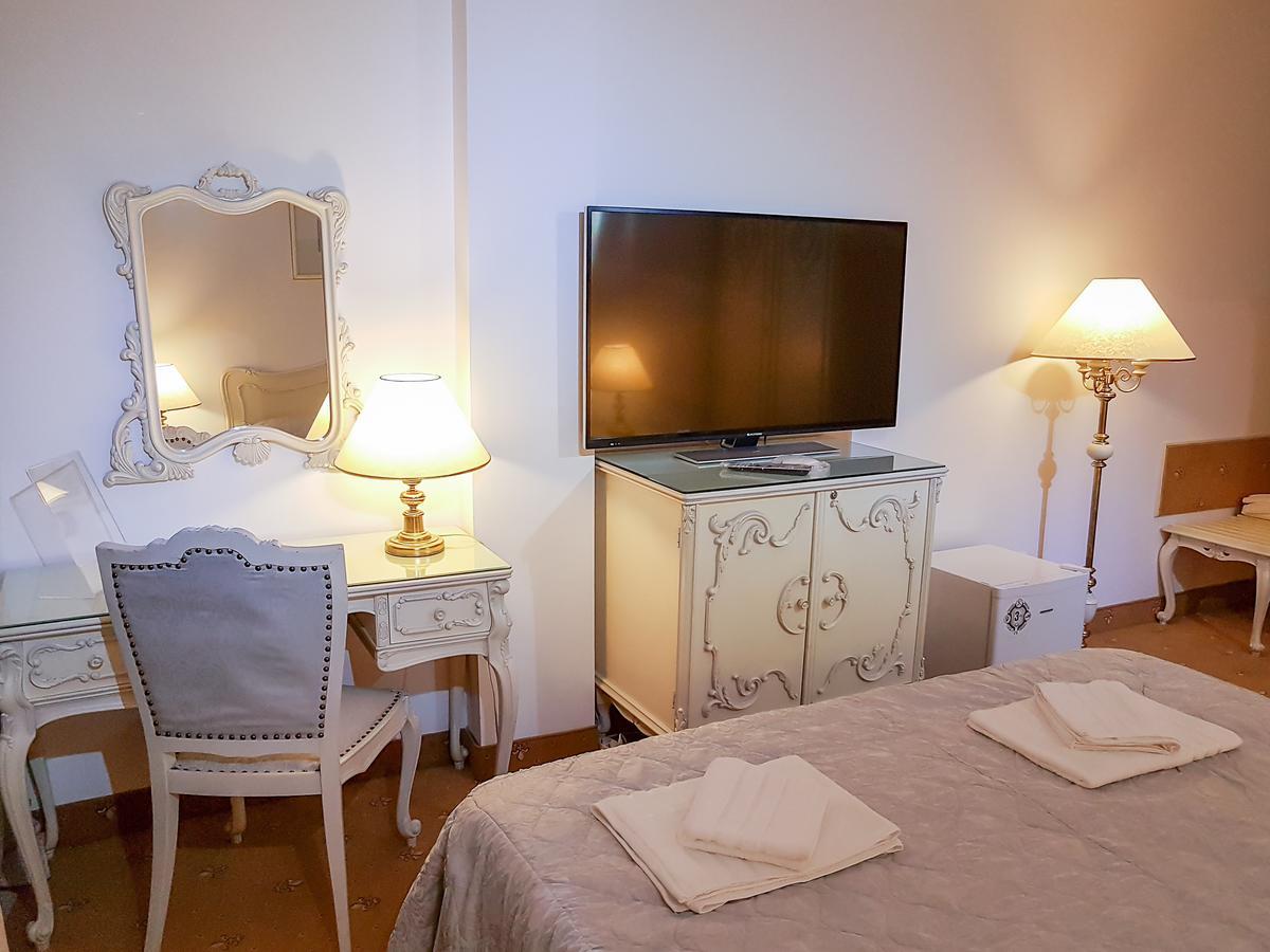 Cazare Fundeni Medlife Bucarest Extérieur photo