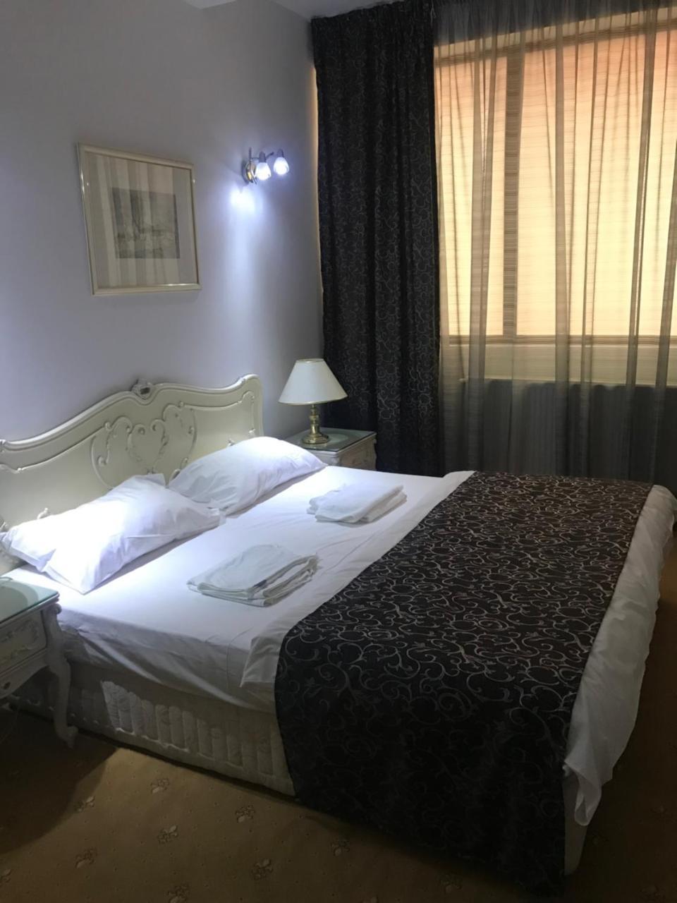 Cazare Fundeni Medlife Bucarest Extérieur photo